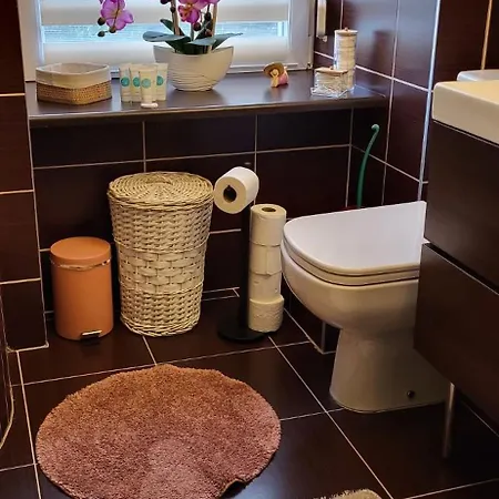 Апартаменти Amj